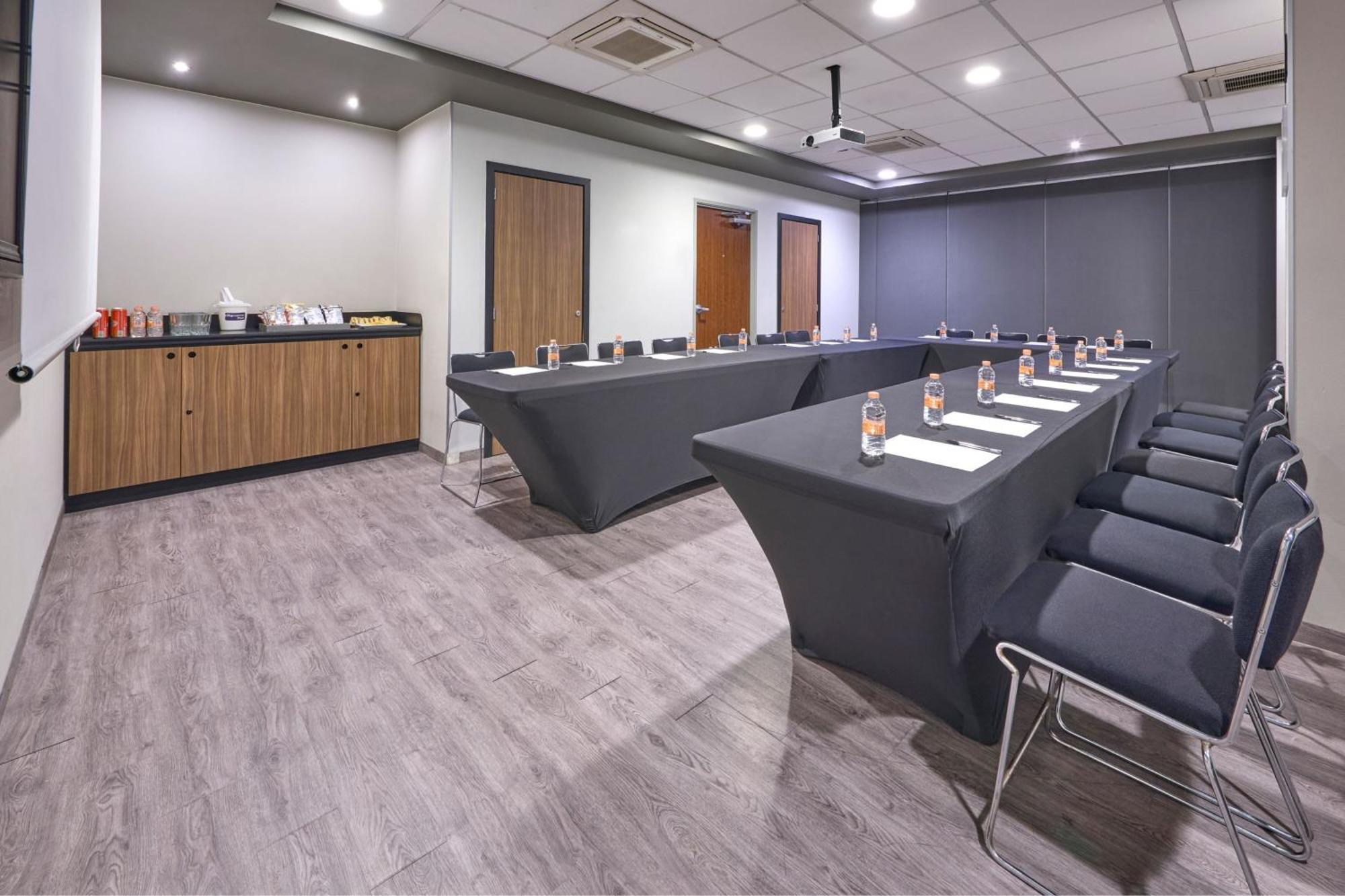 City Express Plus By Marriott Ciudad De Mexico Periferico Sur Tlalpan Exterior photo