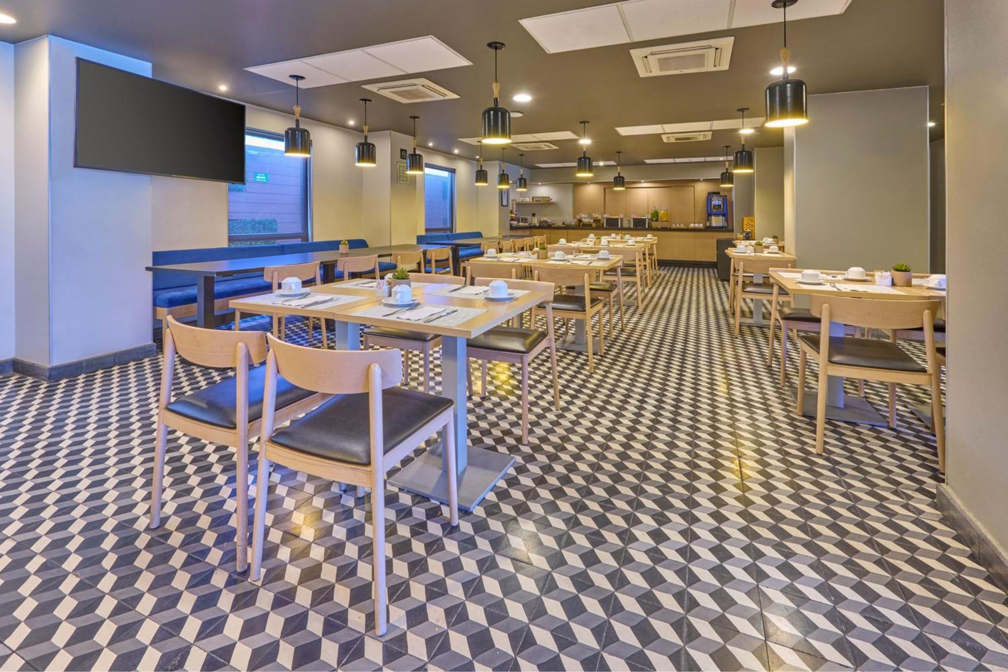 City Express Plus By Marriott Ciudad De Mexico Periferico Sur Tlalpan Exterior photo