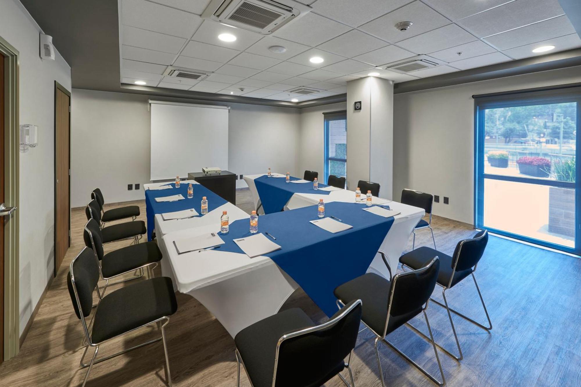 City Express Plus By Marriott Ciudad De Mexico Periferico Sur Tlalpan Exterior photo