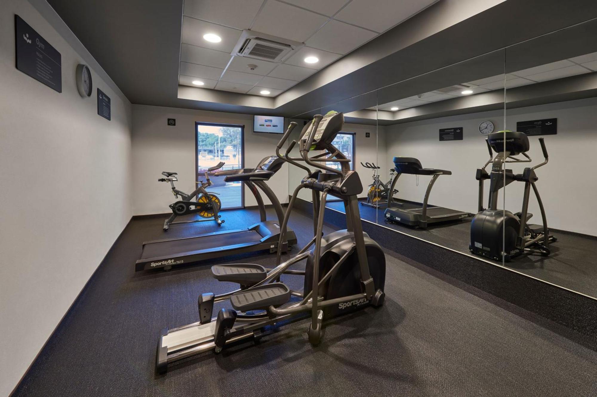 City Express Plus By Marriott Ciudad De Mexico Periferico Sur Tlalpan Exterior photo